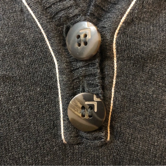 Grey sweater vest size s - Picture 7 of 7